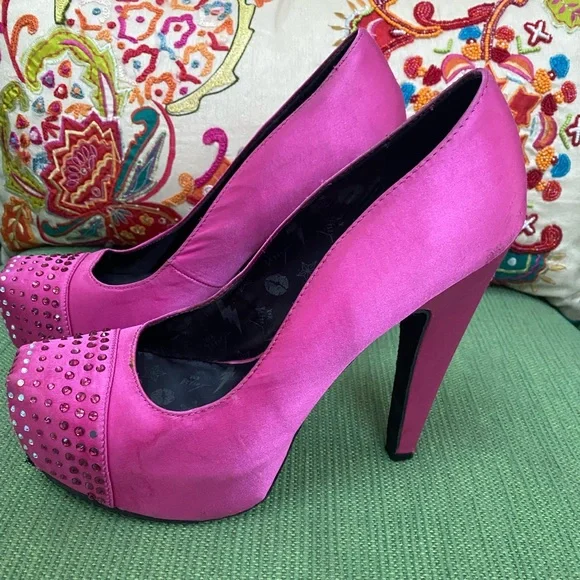 Betsey Johnson "Majestee" Fuchsia 1.5" Platform Square Toe 5" Heel Pumps Sz 9 - Picture 9 of 10